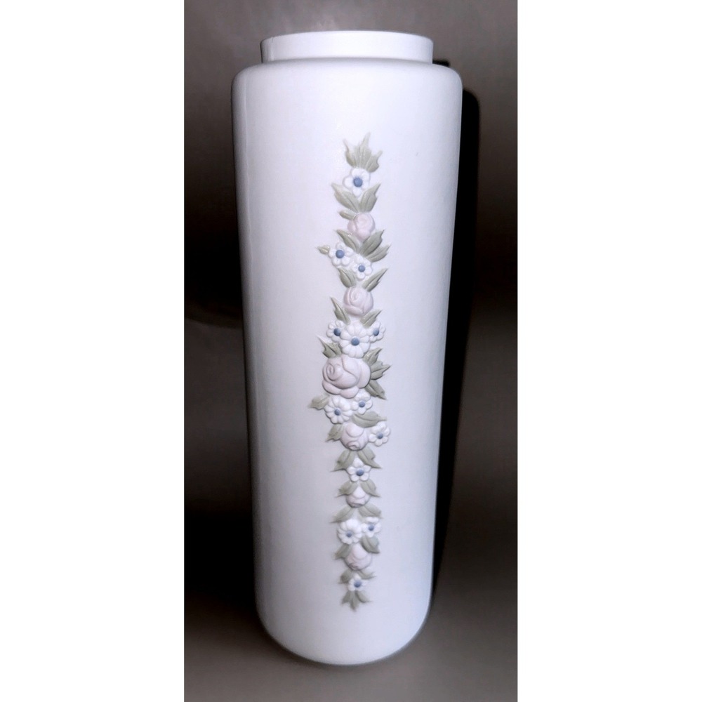 Schumann Arzberg Bavaria 7758 Matte White Vase w/ Pastel Floral Relief 9.5"